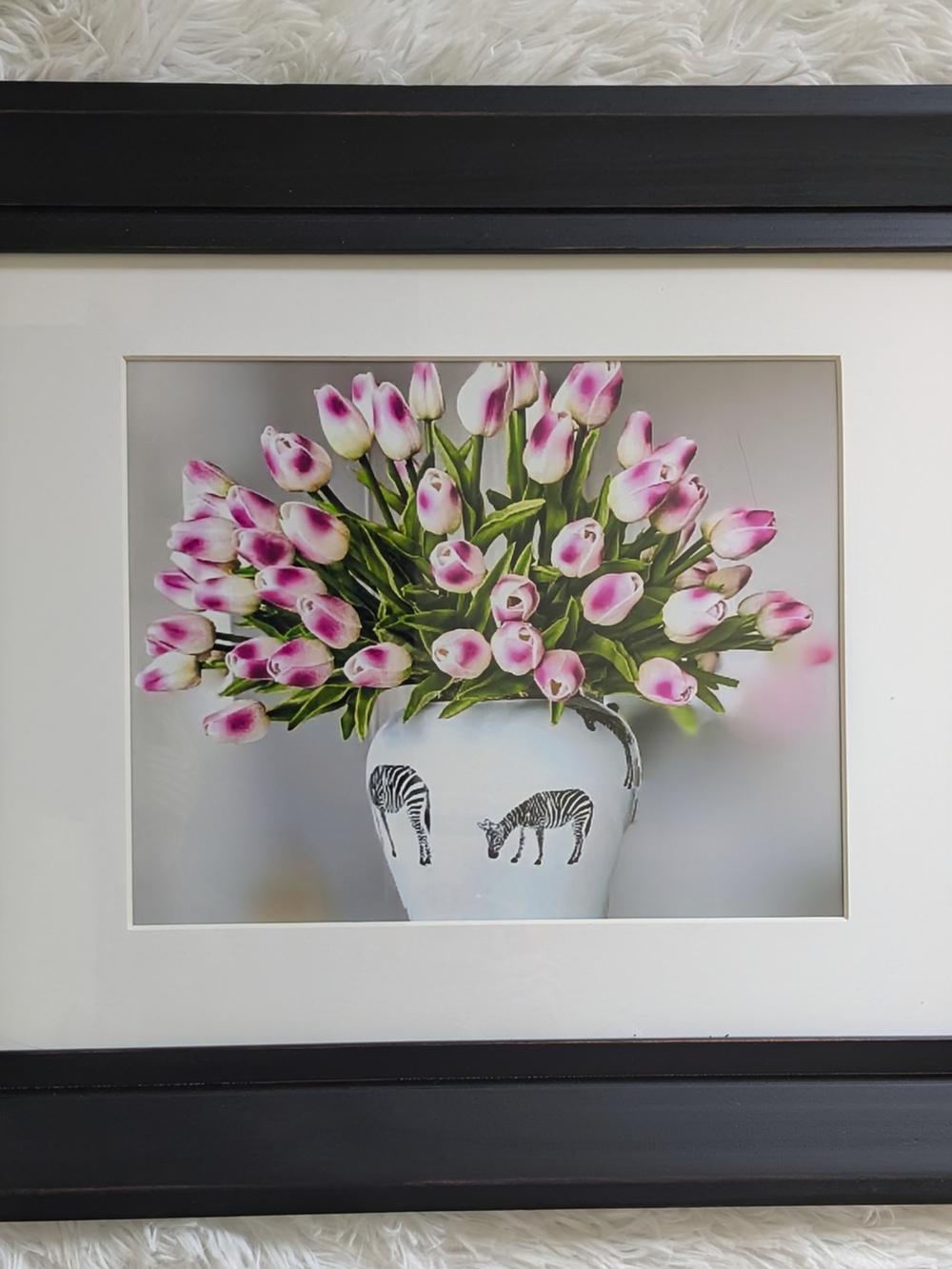 Pink Tulip Bouquet Framed Wall Art 11x14 Frame With An 8x10 Photo!